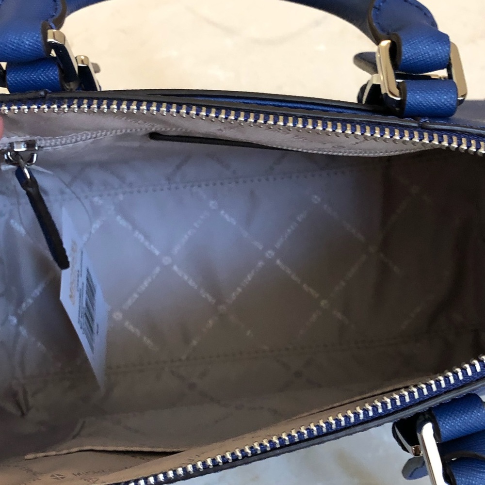 Nwt Michael Kors medium ciara handbag sapphire - Picture 7 of 8